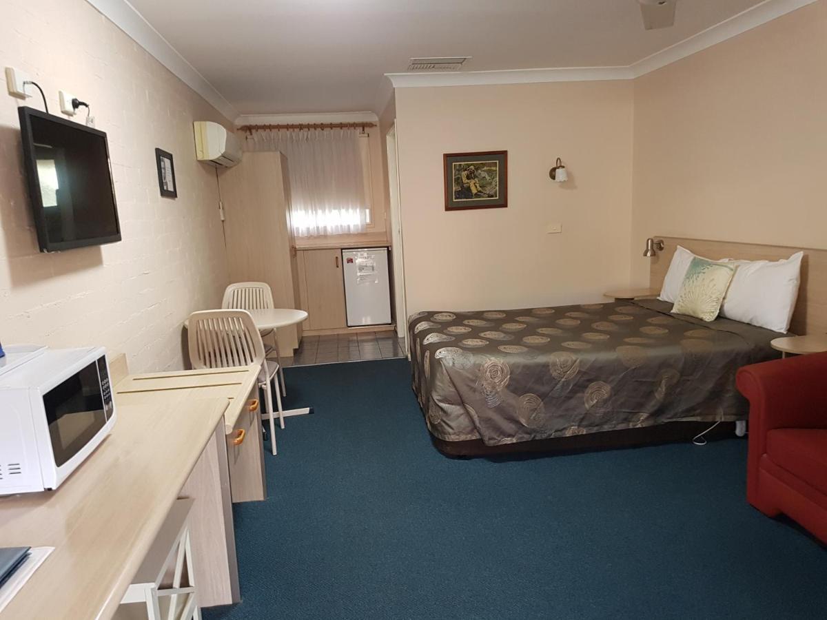 Abraham Lincoln Motel Тамуърт Екстериор снимка