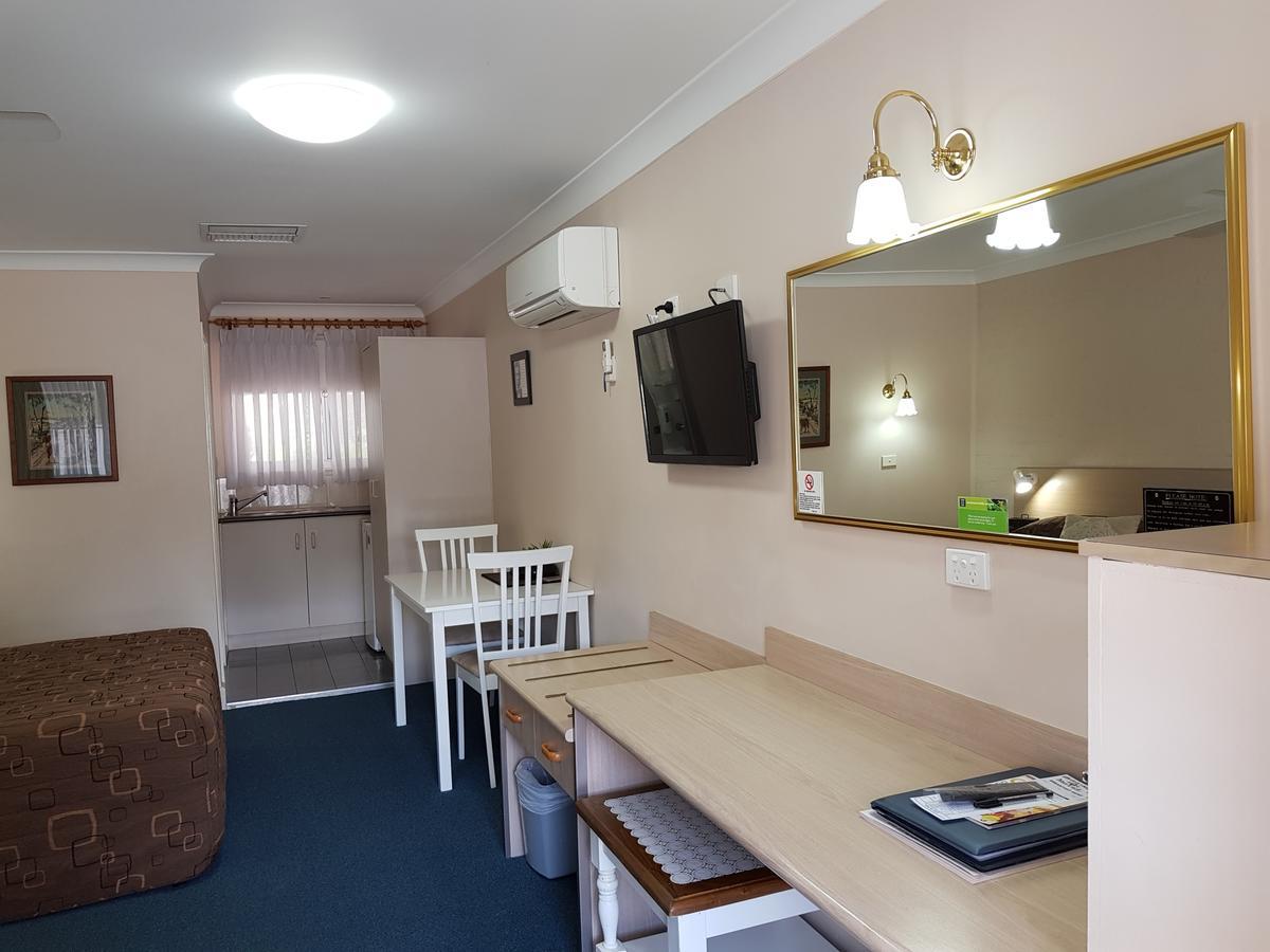 Abraham Lincoln Motel Тамуърт Екстериор снимка