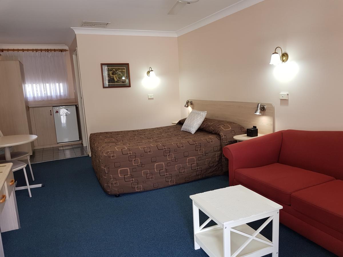 Abraham Lincoln Motel Тамуърт Екстериор снимка