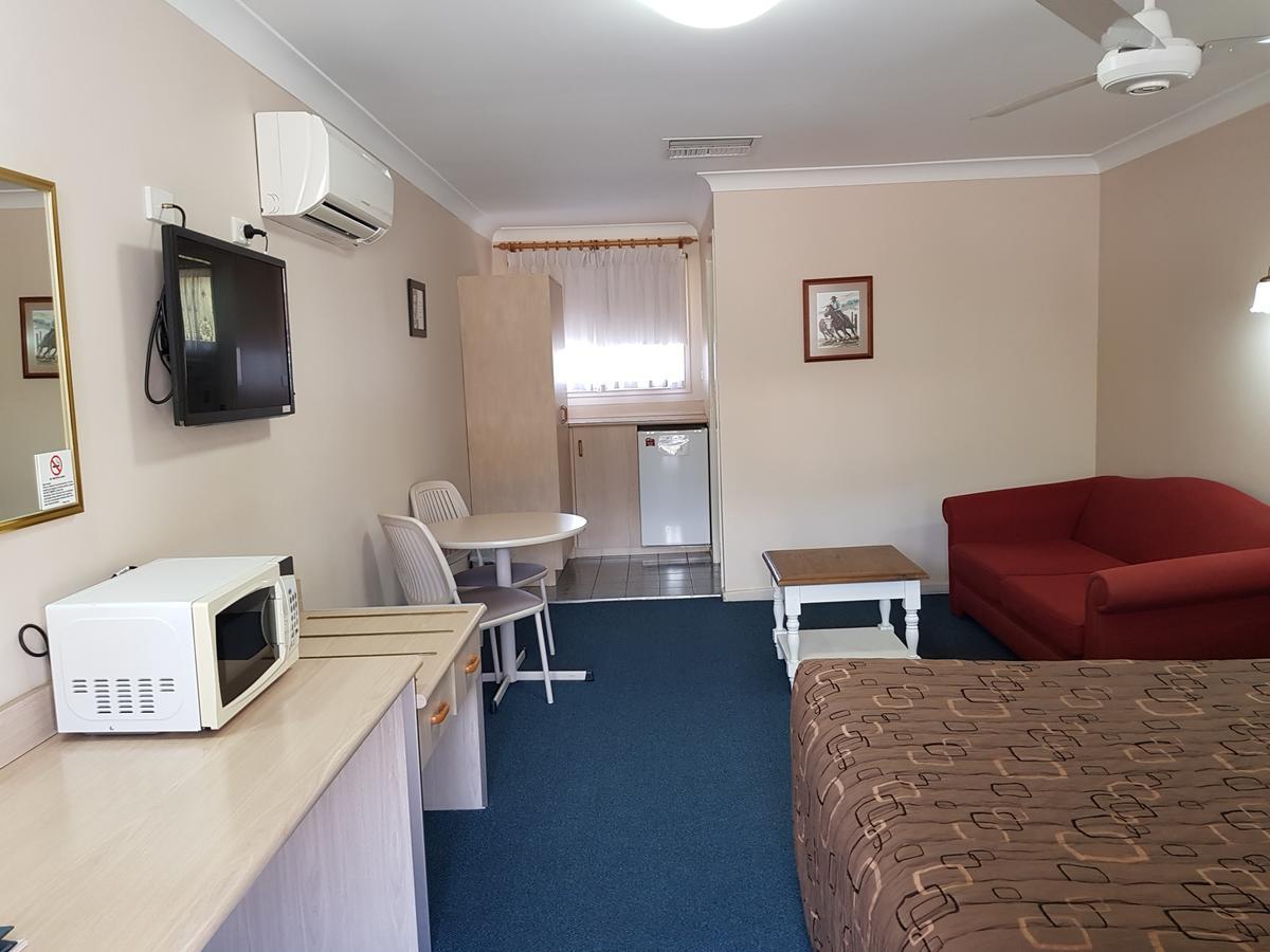 Abraham Lincoln Motel Тамуърт Екстериор снимка