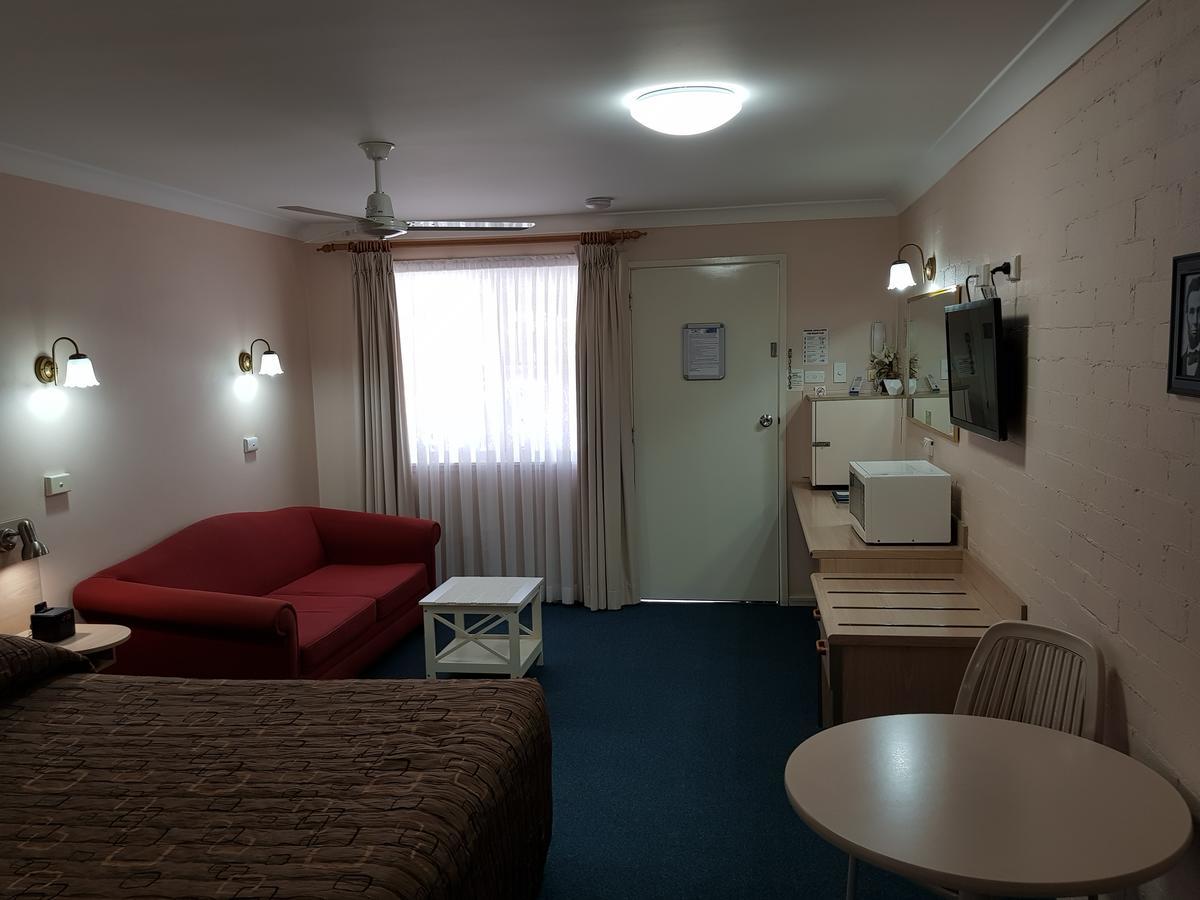 Abraham Lincoln Motel Тамуърт Екстериор снимка