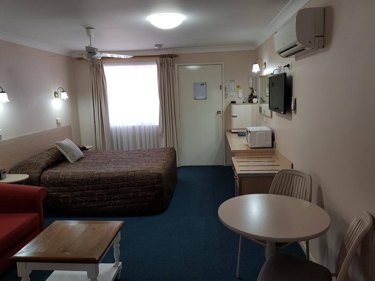 Abraham Lincoln Motel Тамуърт Екстериор снимка