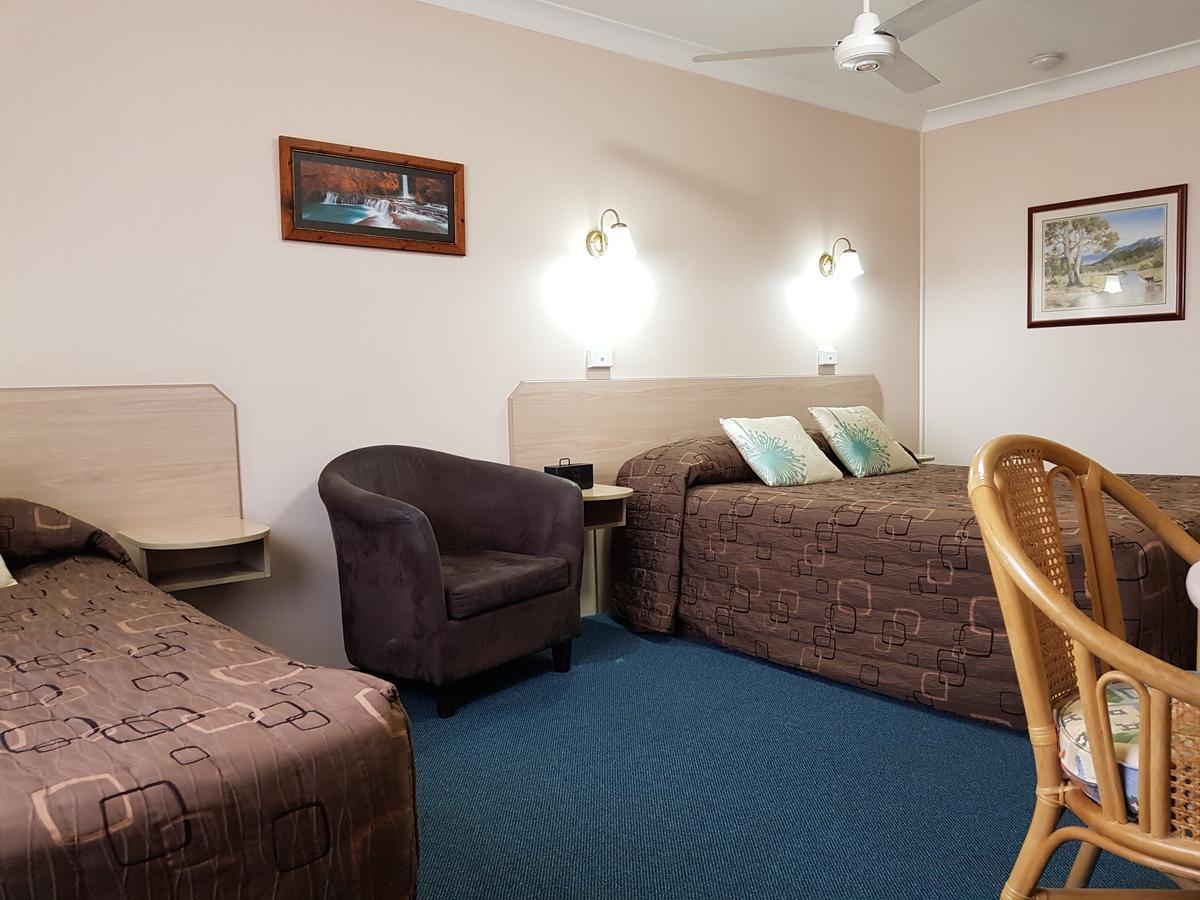 Abraham Lincoln Motel Тамуърт Екстериор снимка