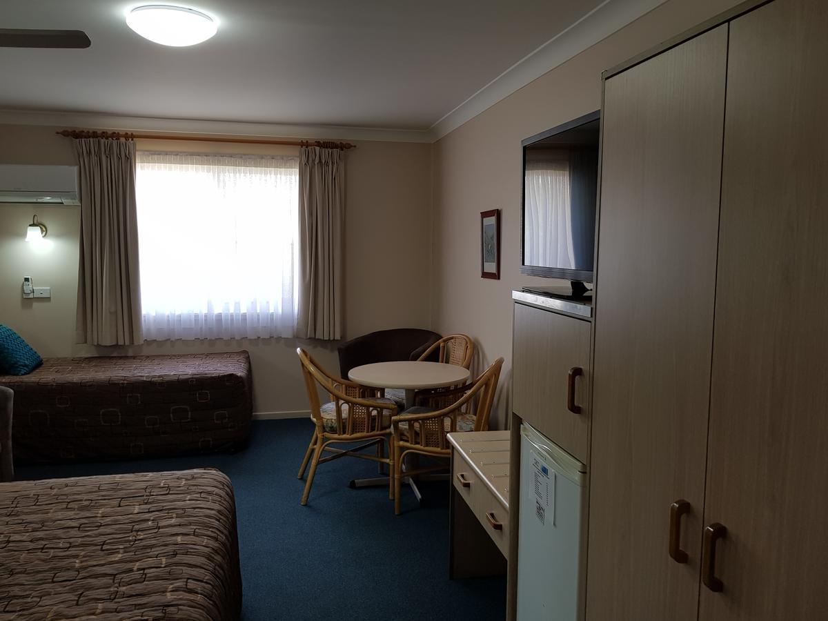 Abraham Lincoln Motel Тамуърт Екстериор снимка