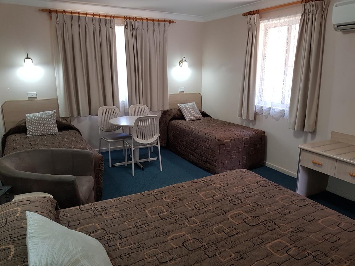 Abraham Lincoln Motel Тамуърт Екстериор снимка