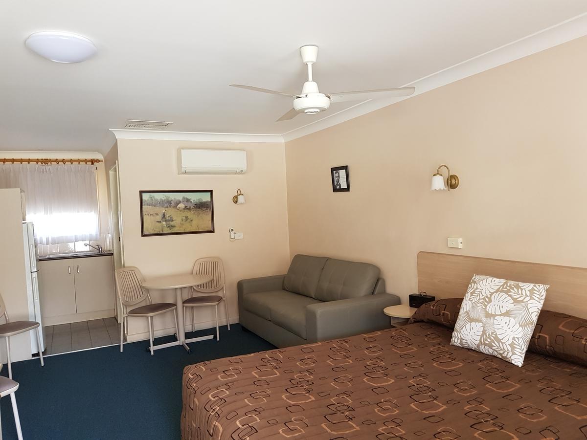 Abraham Lincoln Motel Тамуърт Екстериор снимка