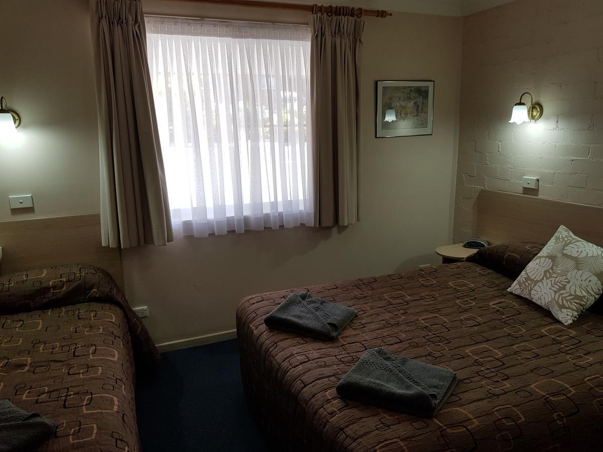 Abraham Lincoln Motel Тамуърт Екстериор снимка