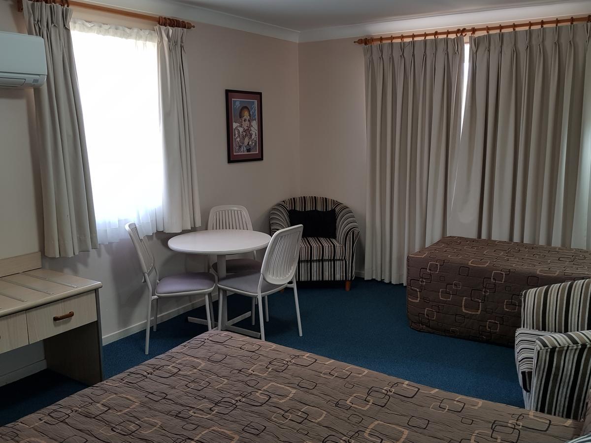 Abraham Lincoln Motel Тамуърт Екстериор снимка